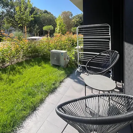 Apartment Exclusive St Constantine