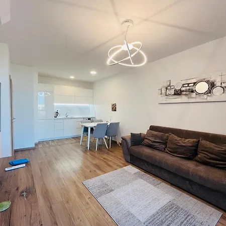 Exclusive St Constantine 아파트 산콘스탄틴앤헬레나