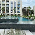 Exclusive St Constantine Апартамент *