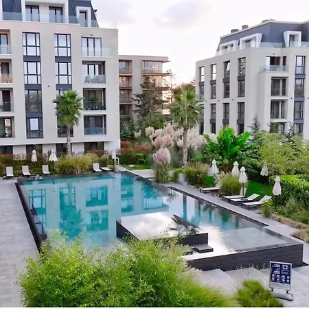 Exclusive St Constantine Apartamento