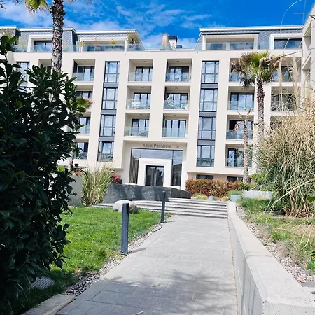 Apartment Exclusive St Constantine *