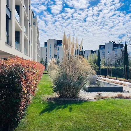 Exclusive St Constantine Apartamento