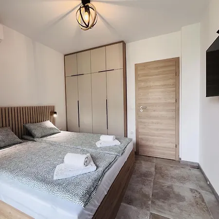 Apartament Exclusive St Constantine *