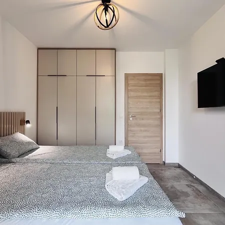 Exclusive St Constantine Апартаменты *